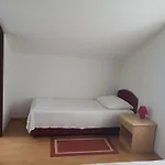 Ferien Apart- Fuer 8 By Interhome * Плоче