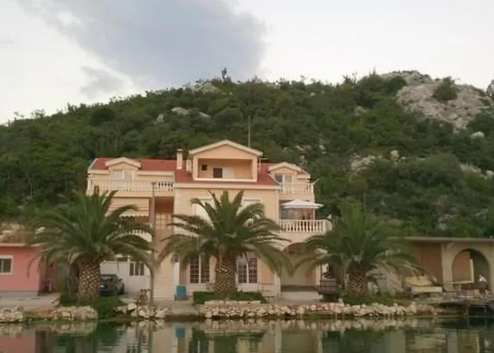 Ferien Apart- Fuer 8 By Interhome * Ploce (Dubrovnik-Neretva)